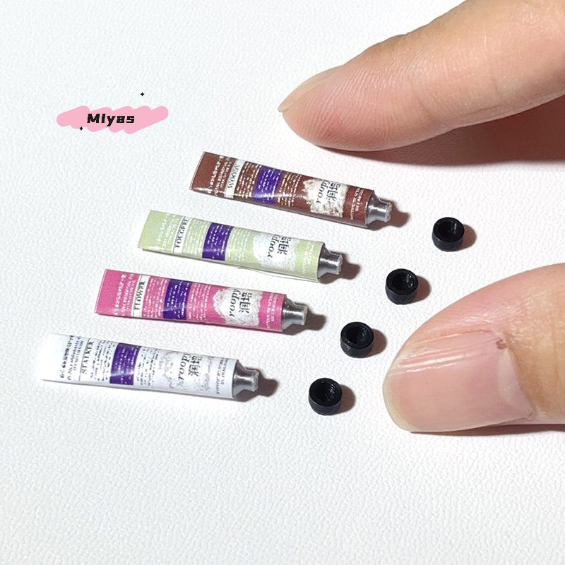 2Pcs Miniature Dollhouse Hand  - Makeup Beauty House 리뷰 및 가격