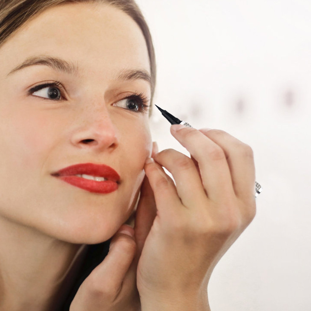 Eyeliner Pen Liquid Formula Sm - Beauty Makeup Look 리뷰 및 가격
