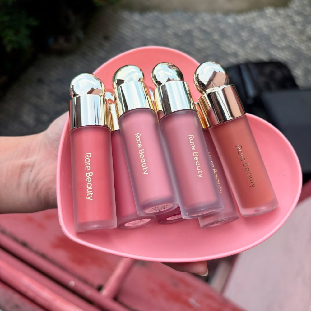 Rare Beauty Lip Gloss Liquid B - Beauty Makeup Look 리뷰 및 가격